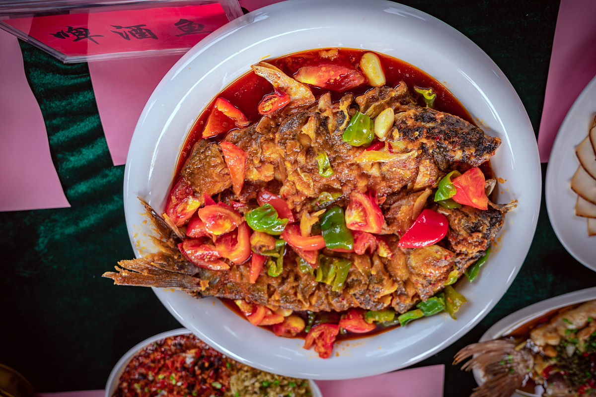 佬煌湘湘菜品牌:传承湖南美食,传递温暖家味 佬煌湘湘菜品牌:传承湖南美食,传递温暖家味