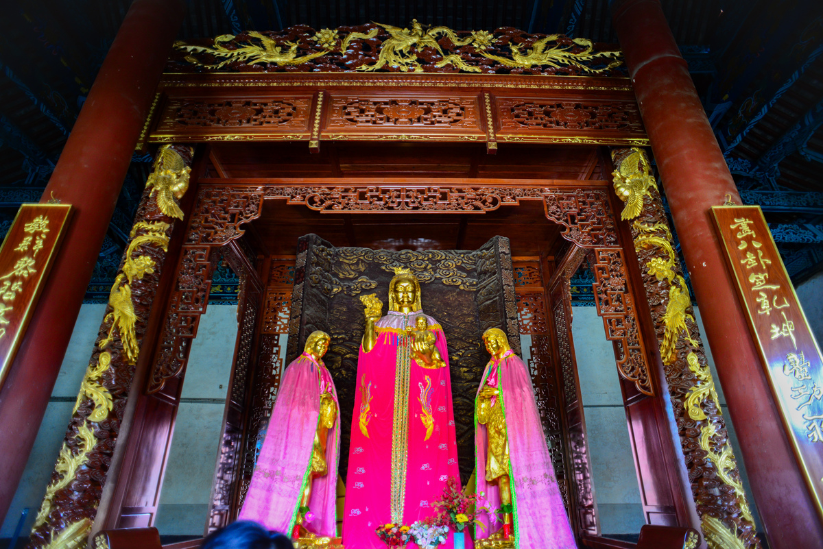 南岳大庙可以供养心经吗？