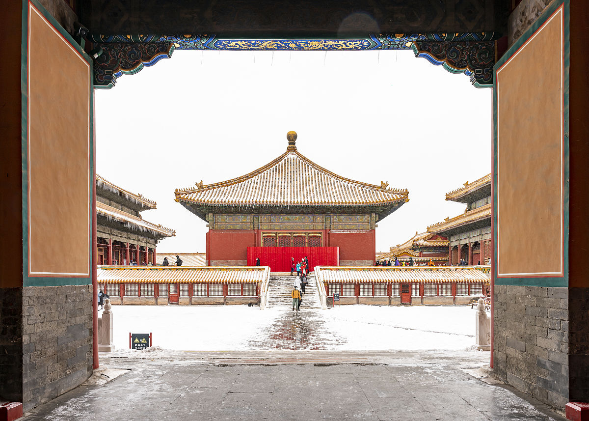旅游的意义：国内游、境外游、自驾游，放松身心，拓宽眼界