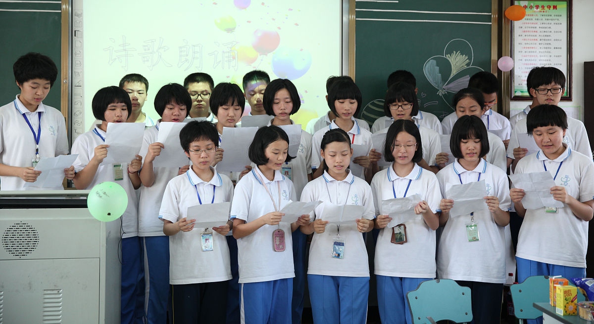 成都市卫生学校：初中生学医的理想选择