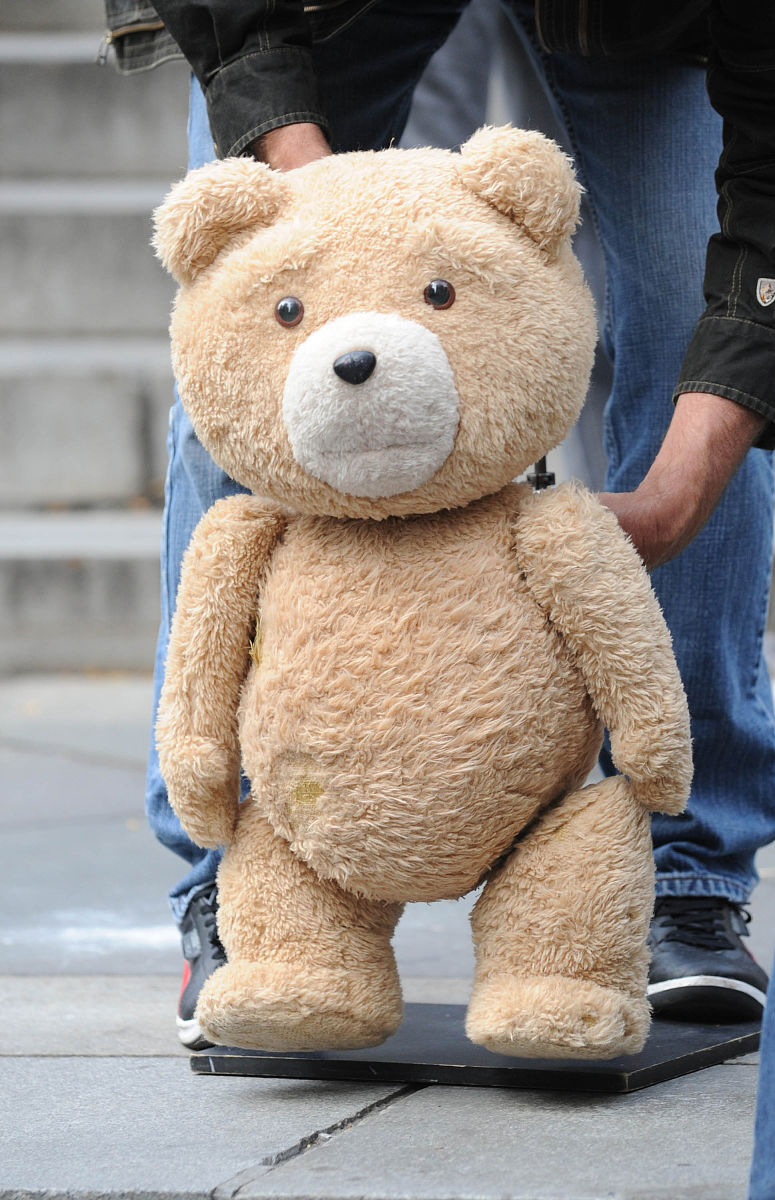 2014年10月7日讯,纽约,当地时间10月7日,电影《泰迪熊2》(ted 2)拍摄