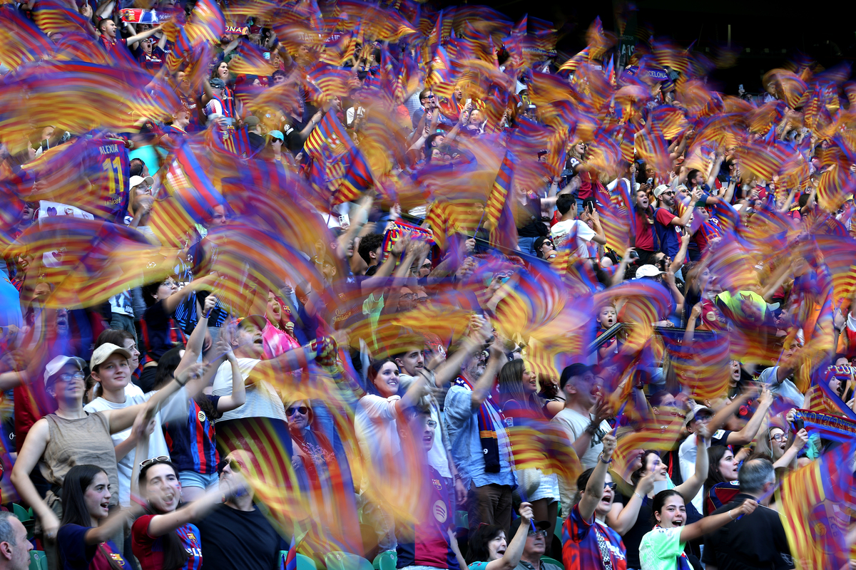 巴西文化热情：舞蹈、音乐与足球的狂欢