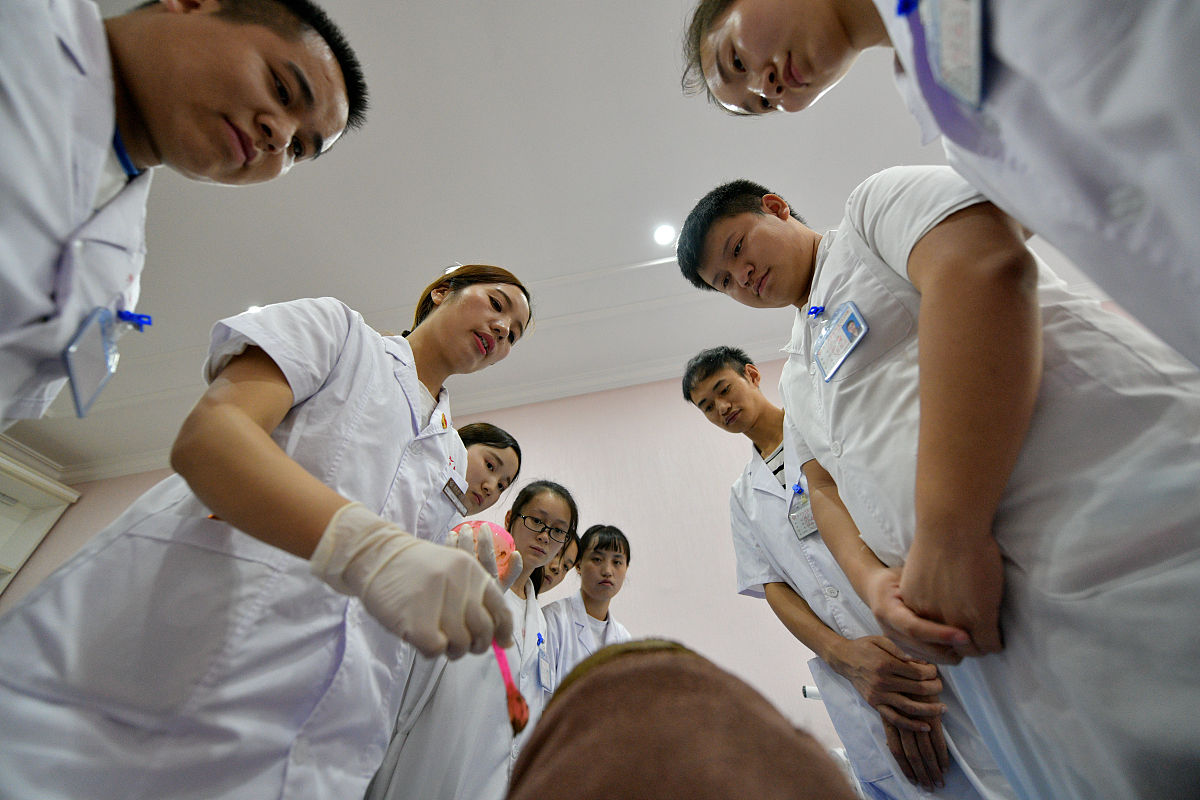 2019年贵州中医药职业学校的药学类招生专业