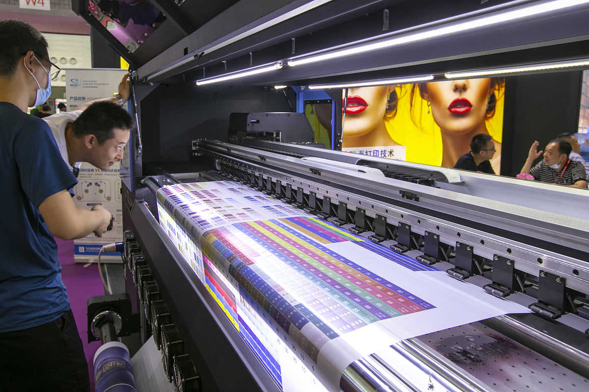 大幅面写真机品牌推荐：爱普生、佳能、尼康等