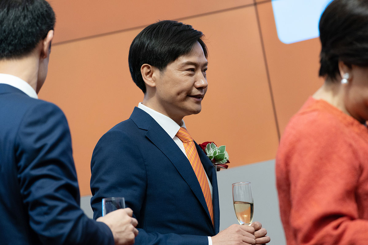 雷军是谁 他的哥哥是谁