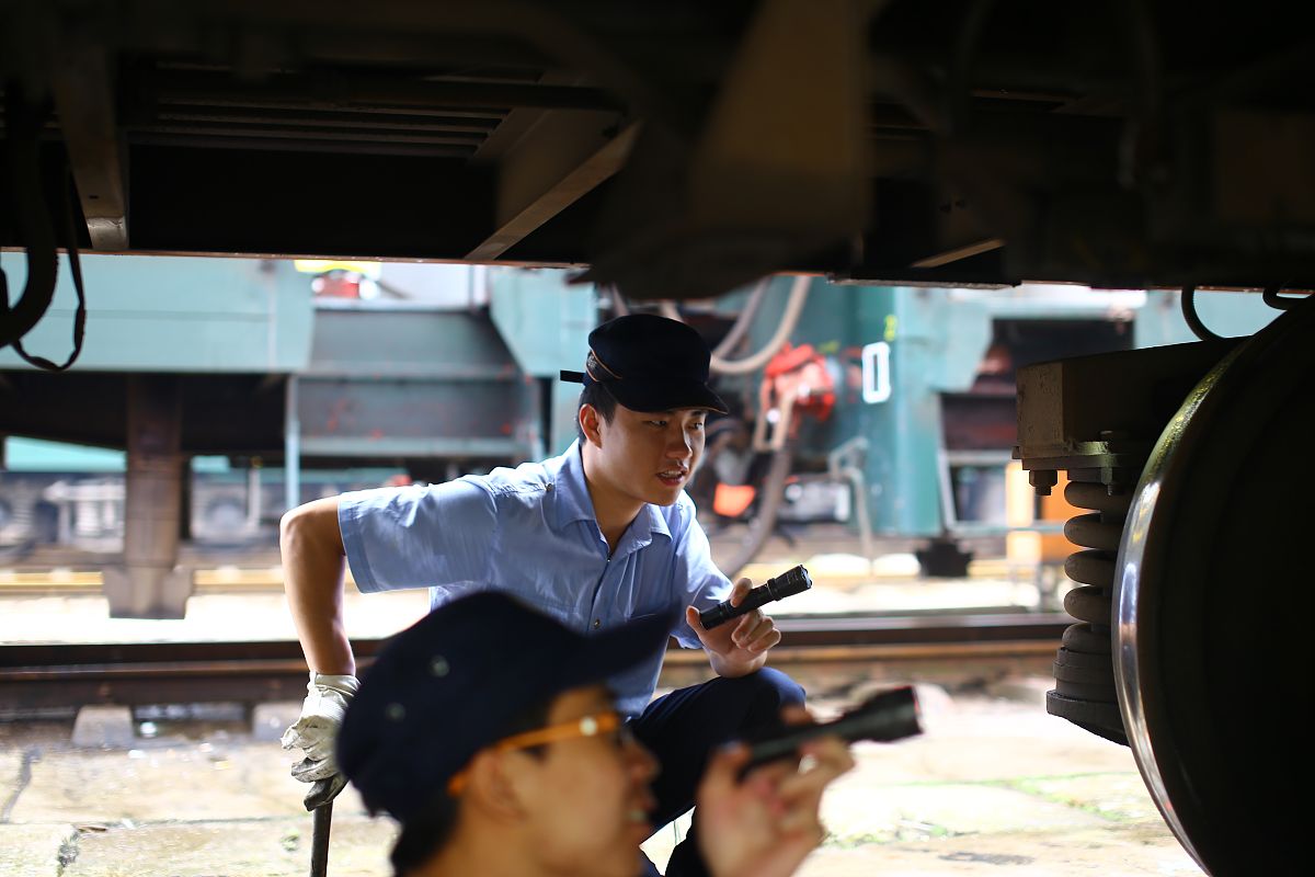 成都铁路工程学校分享朱家窑铁路应纳入国家铁路网规划