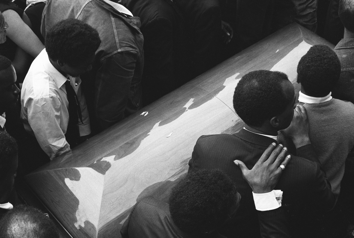 小黑子梗：起源、含义和流行趋势