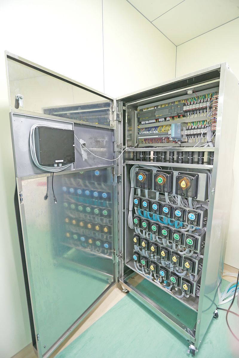 电气控制柜柜体外协加工验收标准详解