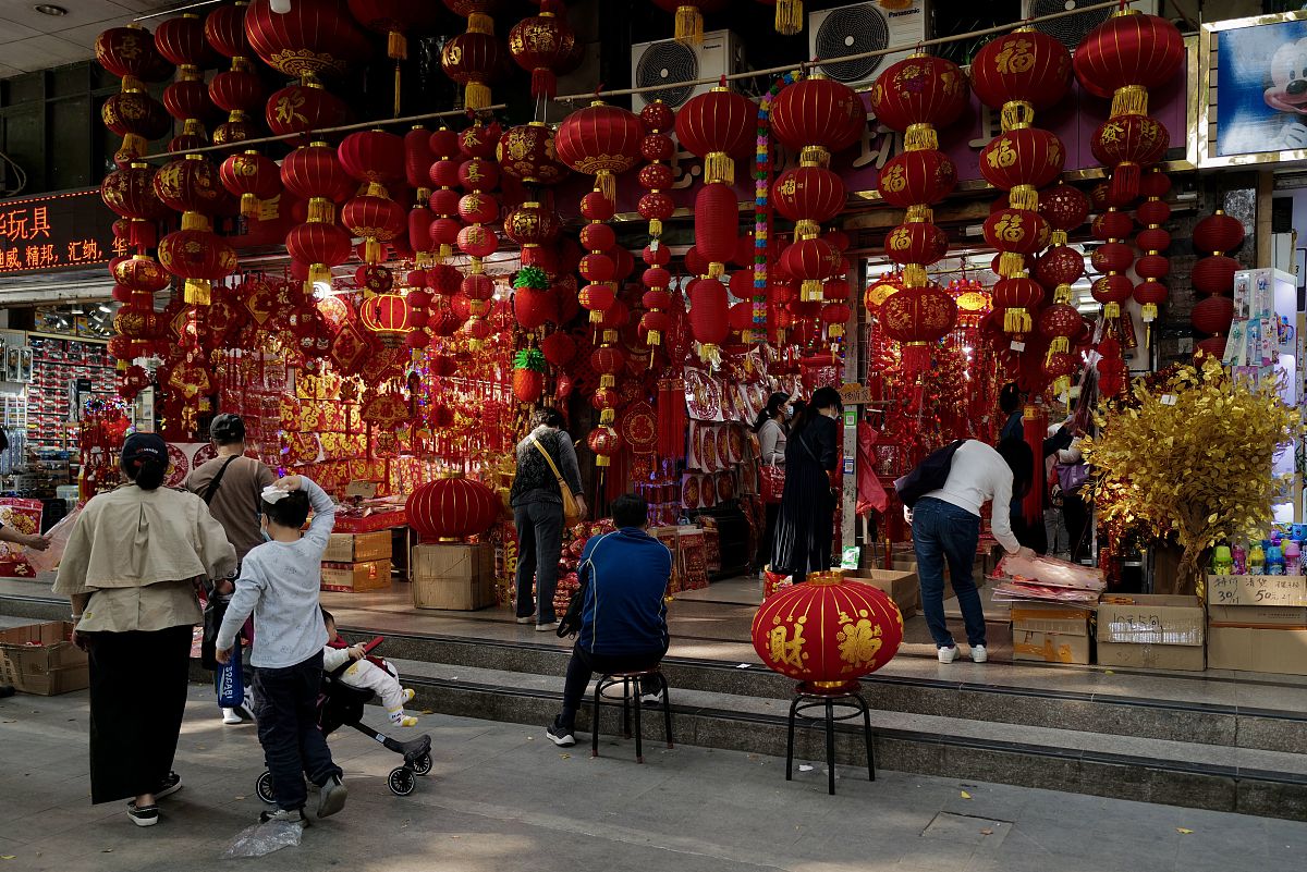 广州春节习俗：从年廿三到元宵节，体验羊城浓浓年味