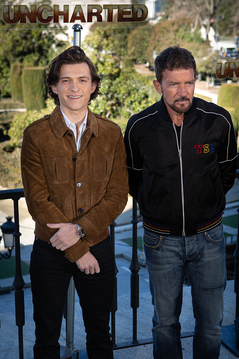 杰克·伦敦《海狼》中Van Weyden如何转变成The Real Man的不少于3000字