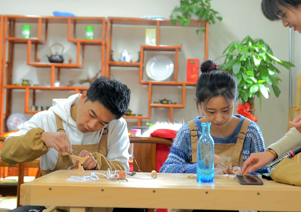 重庆荣昌区职业教育中心陶艺专业优势及发展前景