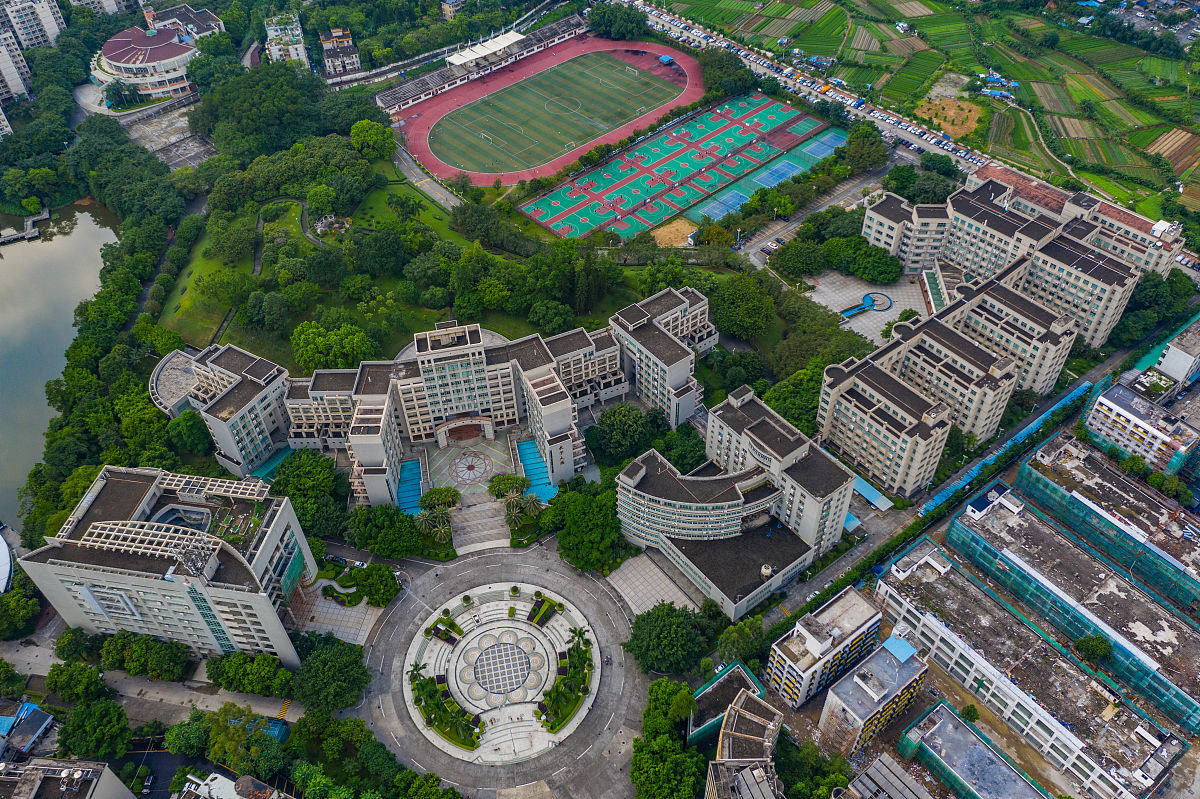佛山市顺德区容山中学怎么样 - 深度解析教育质量