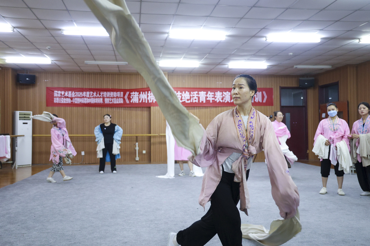 山西戏剧职业学院音乐表演专业就业前景分析 - 好就业吗？