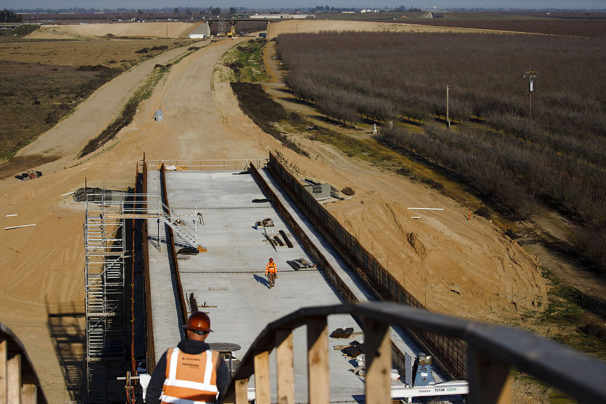 贵阳高铁学校招生条件、报名须知