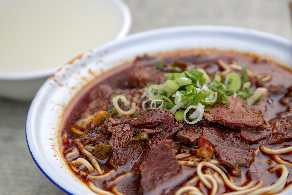 刘聋子津市牛肉粉配方：正宗做法300字详解
