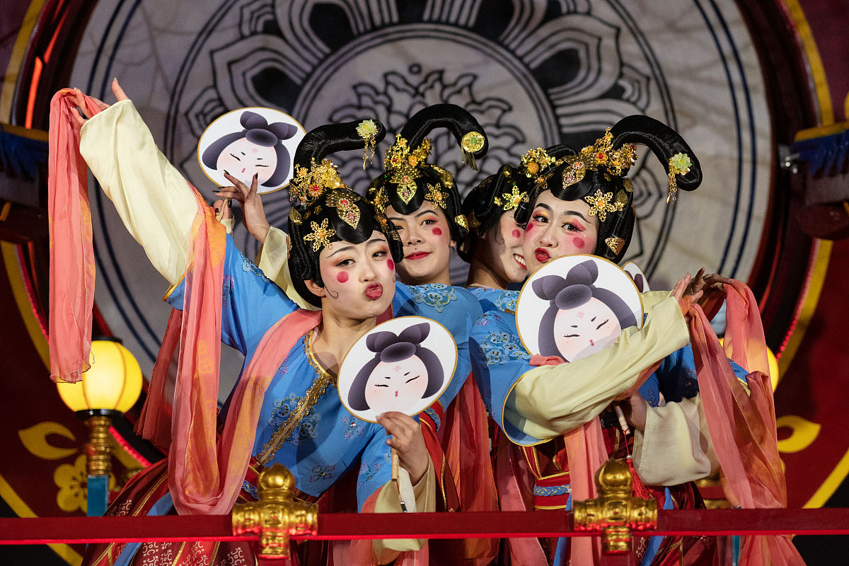 Chinese-opera-elements-in-animation-at-least-500-words