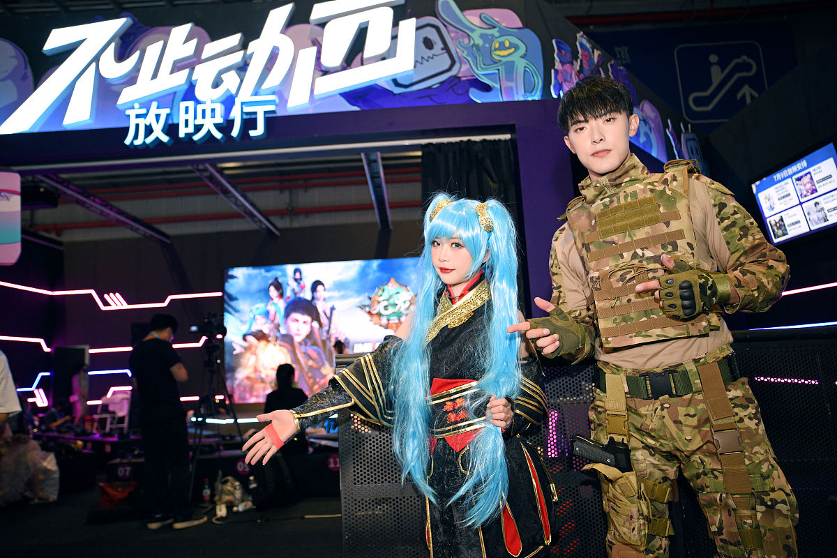 帮我写个哔哩哔哩解析算法