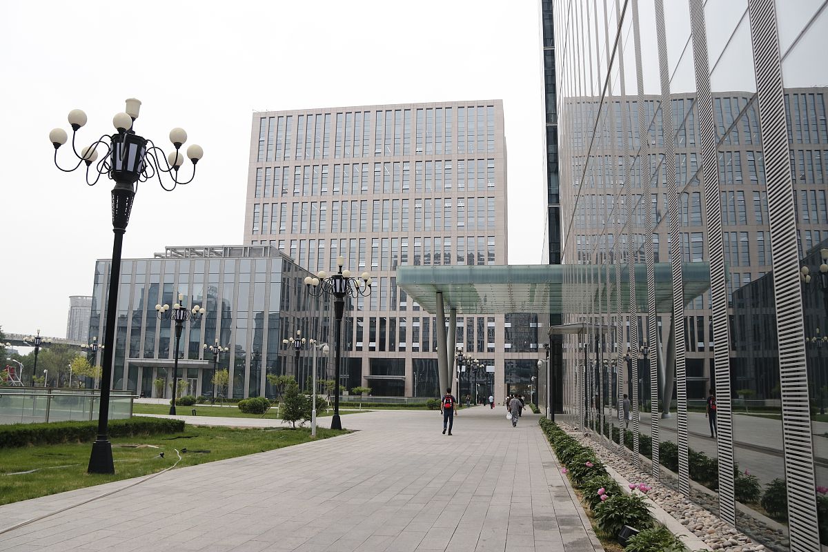 北理工两个校区老师一样吗？回答加拓展