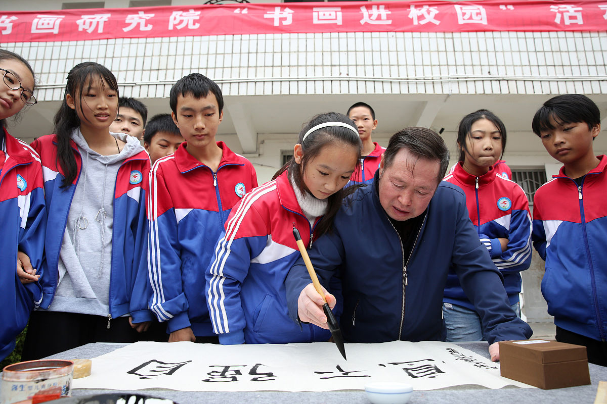 东兴区东方科技职业技术学校2022年招生条件是什么