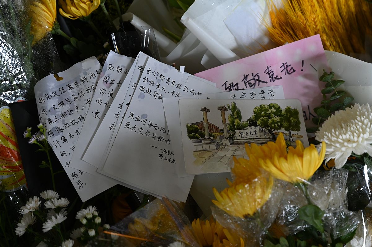 2021年5月23日,长沙,送别现场.(如果下载使用,请务必署名:红星新闻 记