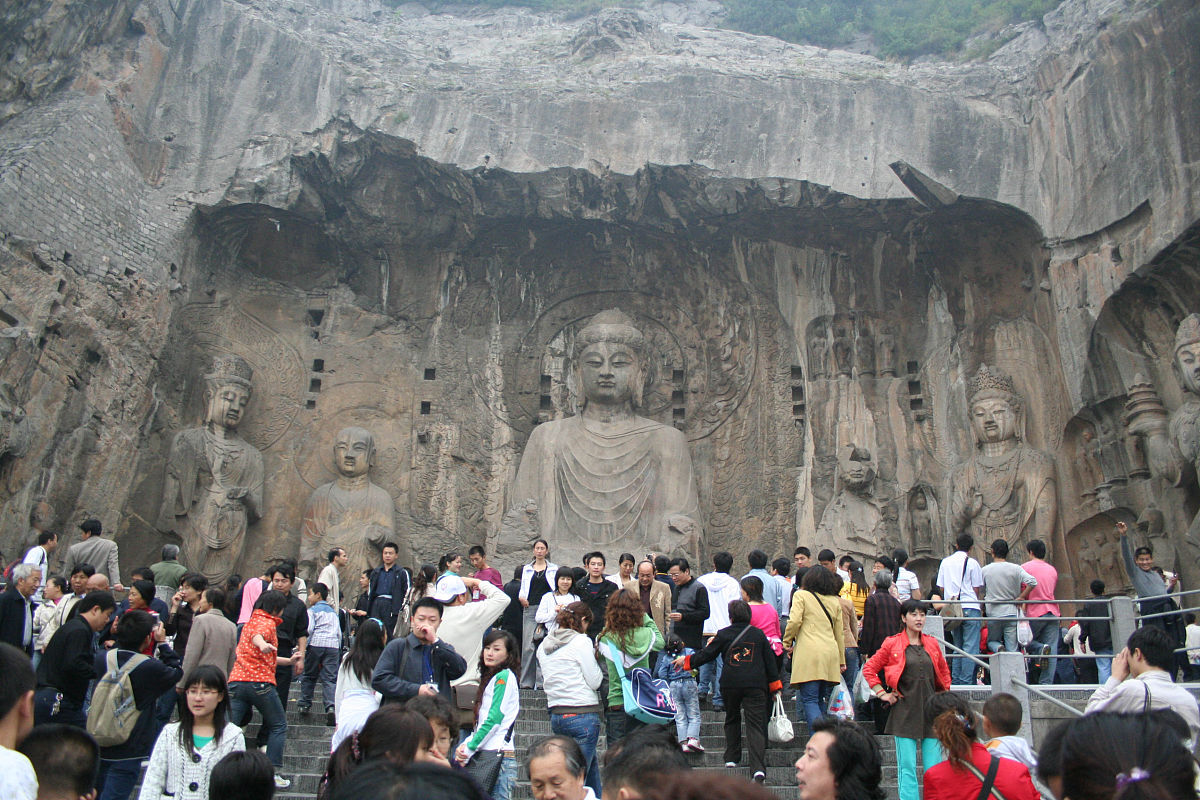 2007年10月3日,洛阳龙门石窟,英文名称:longmen grottos,龙门石窟根据