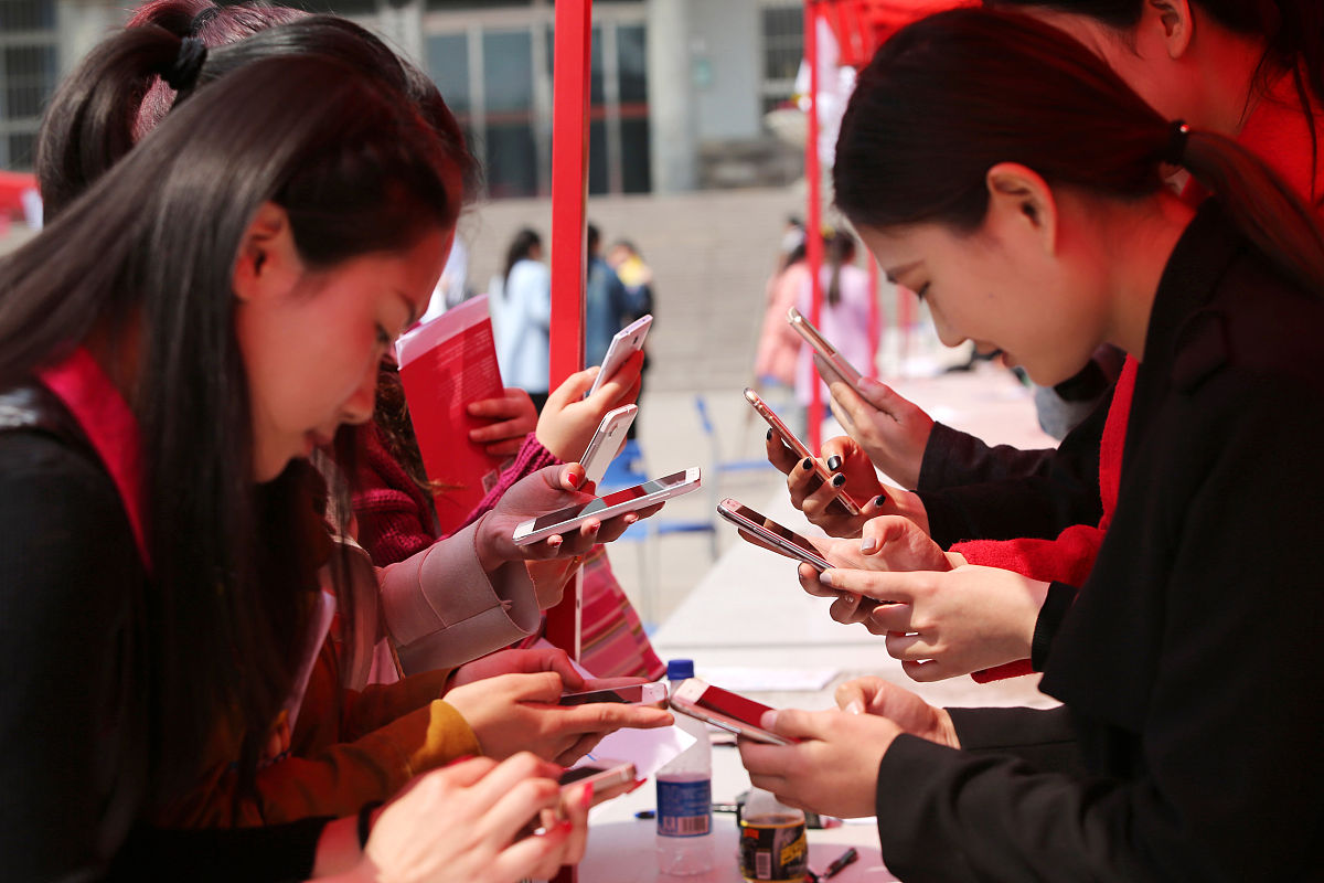 重庆毕业能上卫校吗？-招生条件和考试内容详解