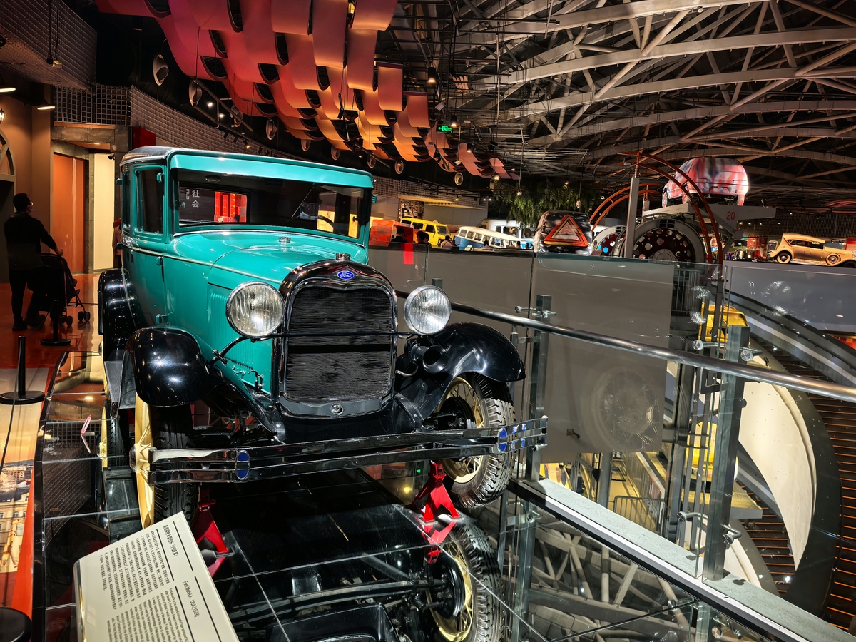 探秘汽车世界：北京汽车博物馆深度游记