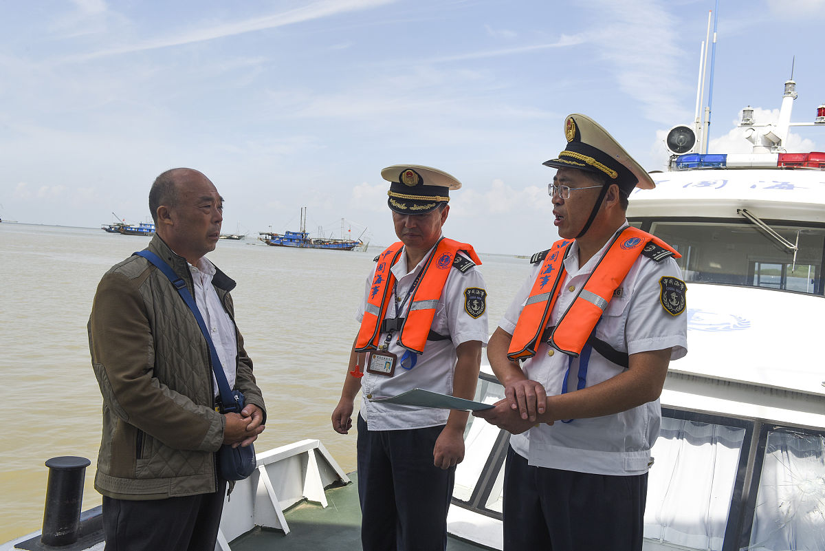 浙江海事局启动II级防台应急响应，全力应对浙江南部水域台风