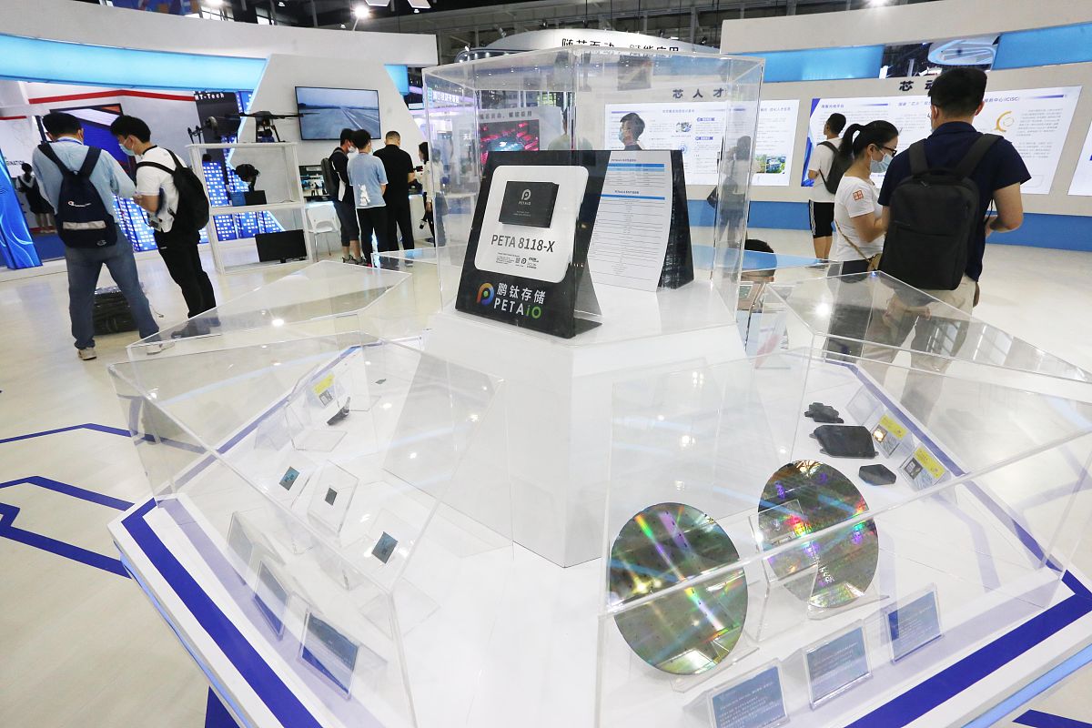 集成电路材料和零部件产业链全解析：环节、企业及发展趋势