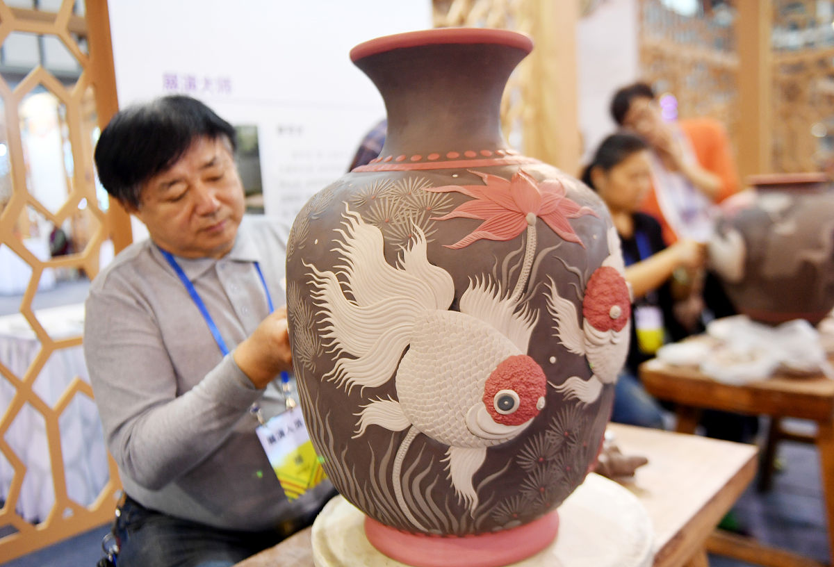 浙江华强中等职业学校2021年招生简章 - 培养技能型人才，成就精彩未来