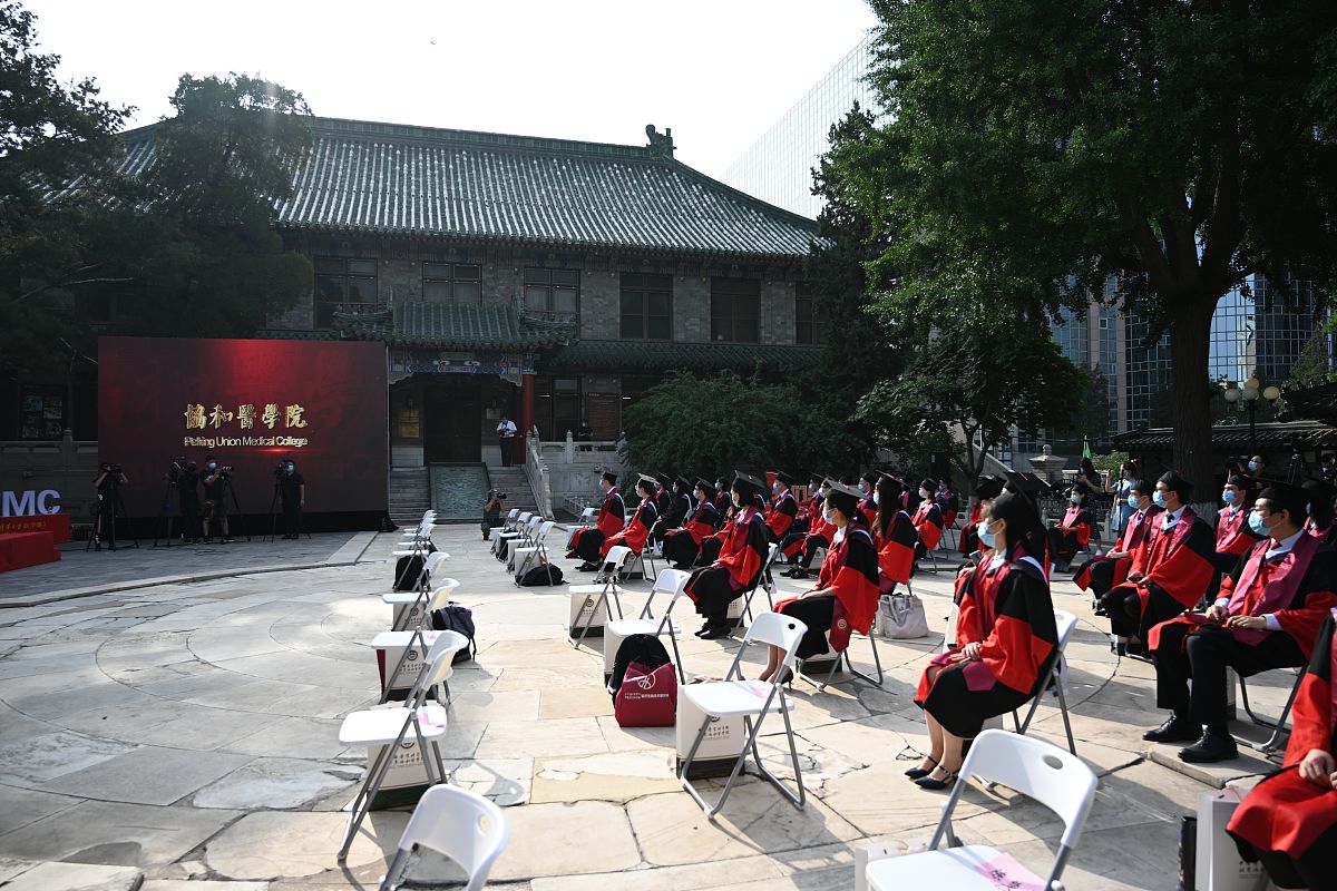 乐山2022年女生读卫校好不好