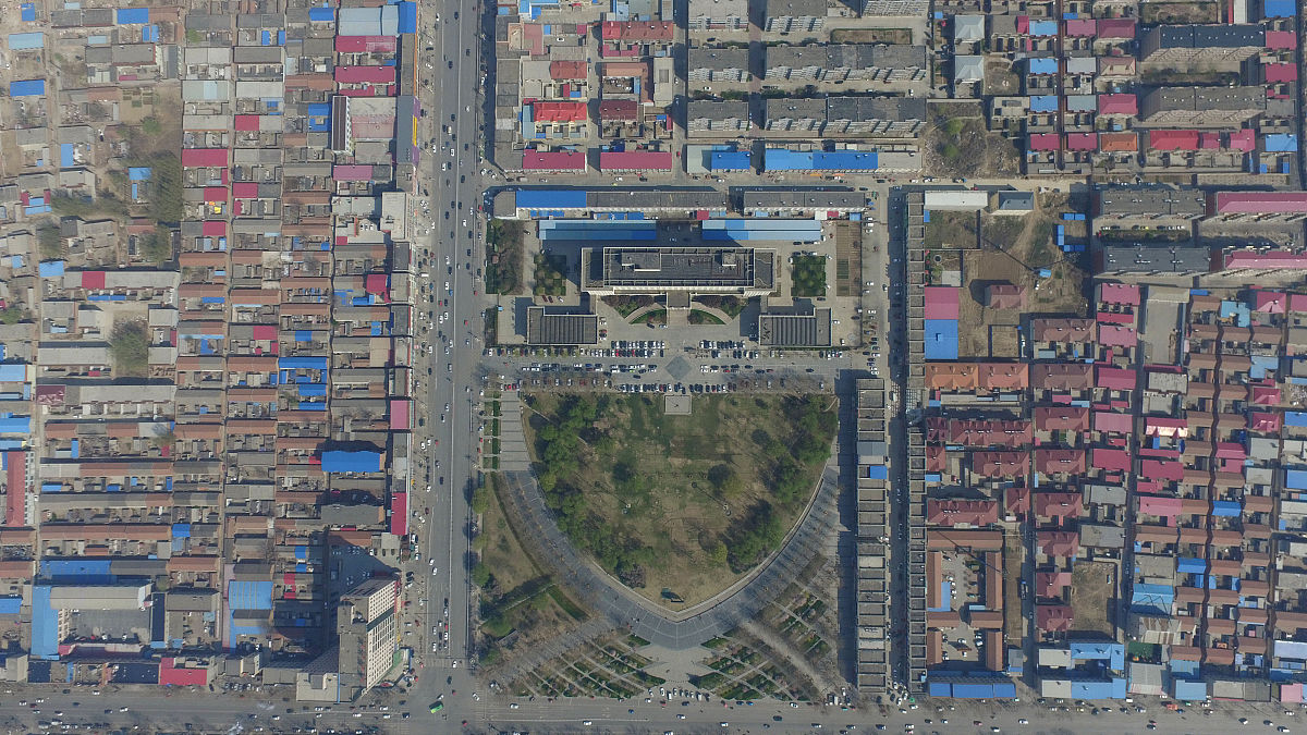 雄县职教中心新址2023年地址：城北黄土高原，环境优美交通便利