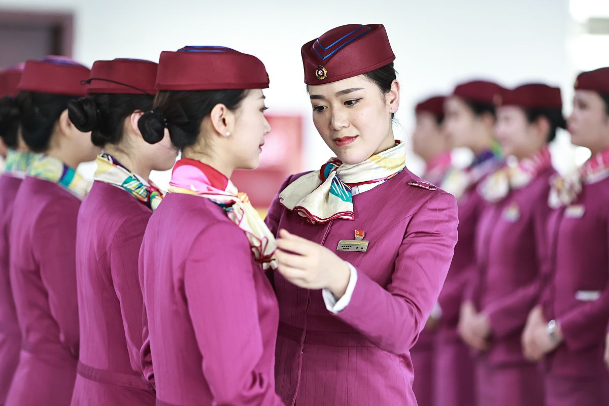 重庆巫山职业教育中心乘务专业