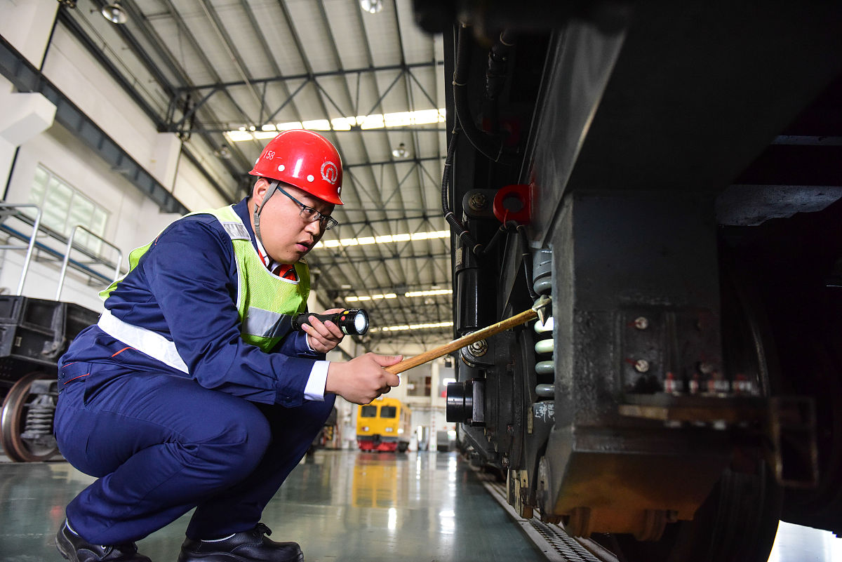 甘肃电力机车运用与检修专业中专中职学校推荐 - 2022年最新名单