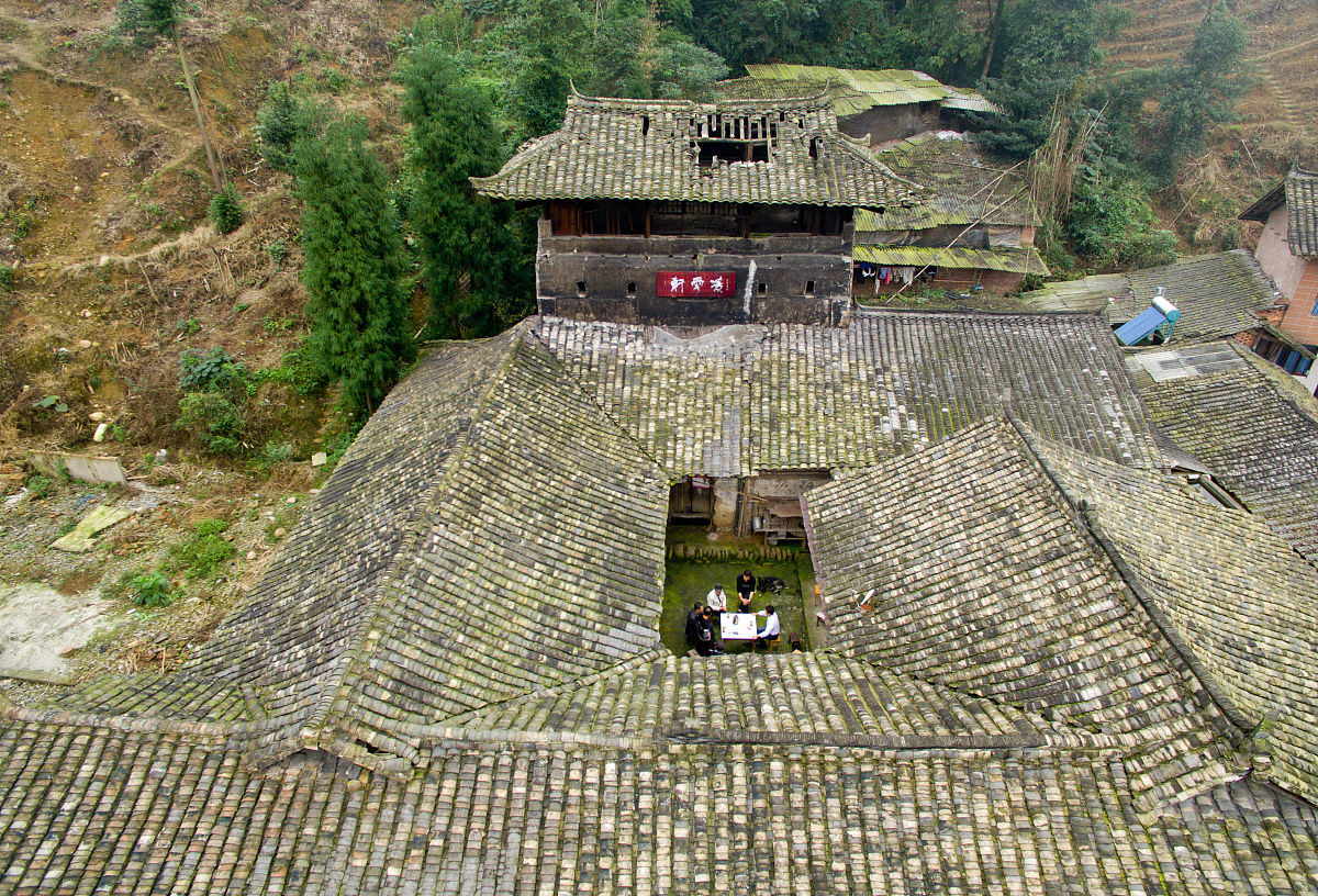 亚洲第一土坝在哪里，