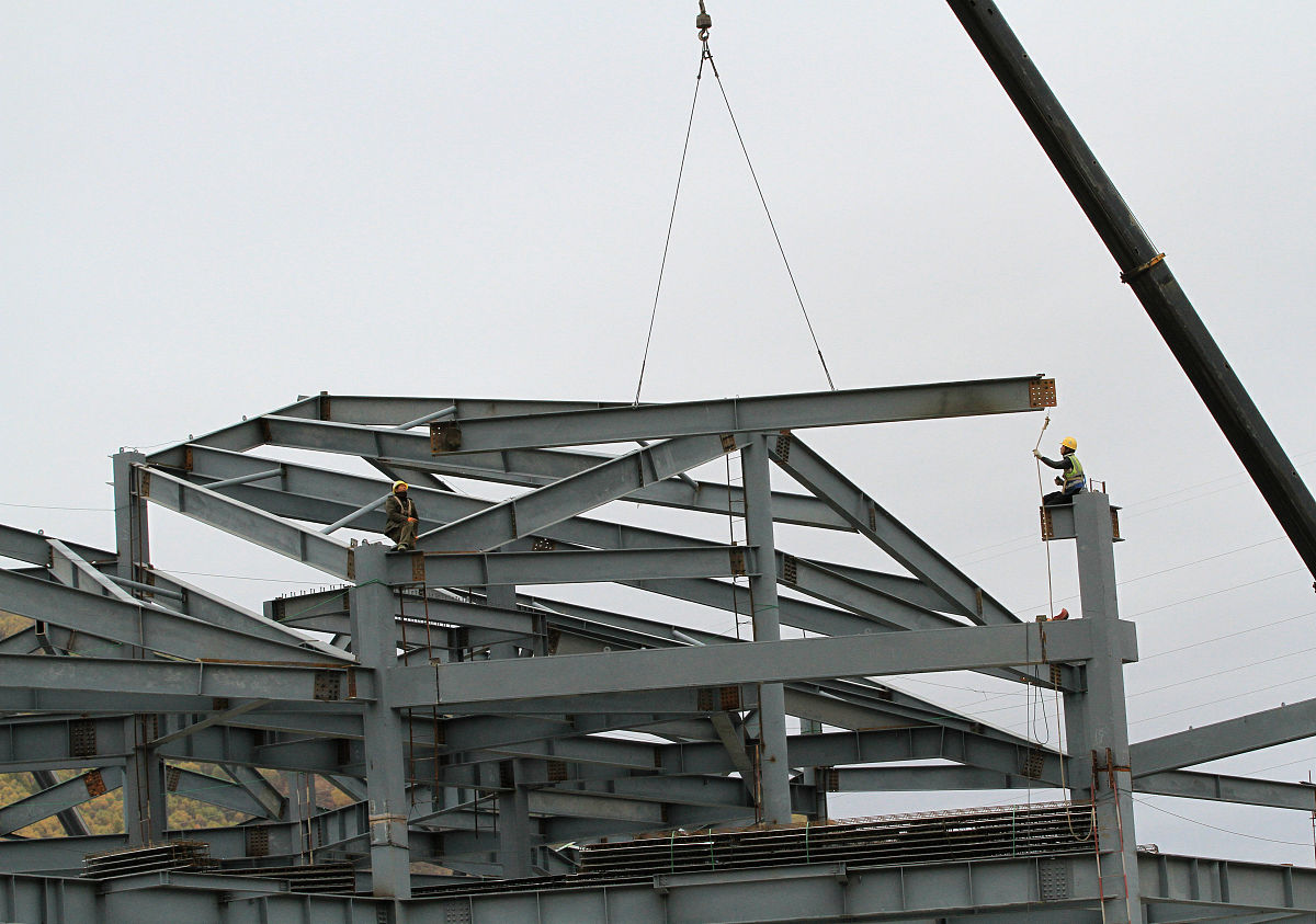 分析静定结构内力分析与实际工程的联系500字