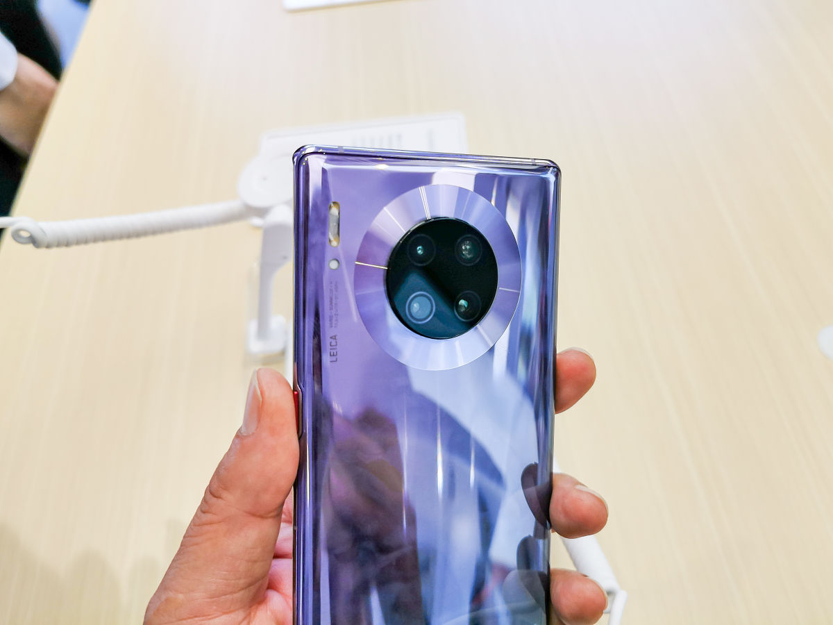 华为Mate 40 手机深度解析: 设计、性能、拍照、电池等全面解读