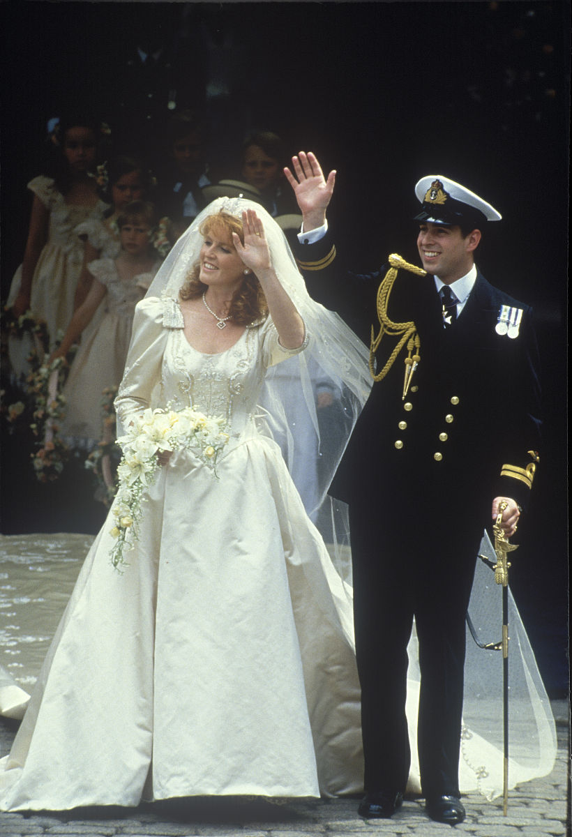 教堂举行婚礼不可少的事项