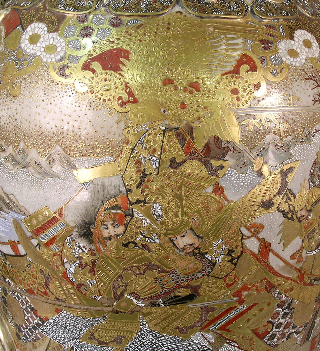 japanese vase with depictions of officials in a palace courtyard