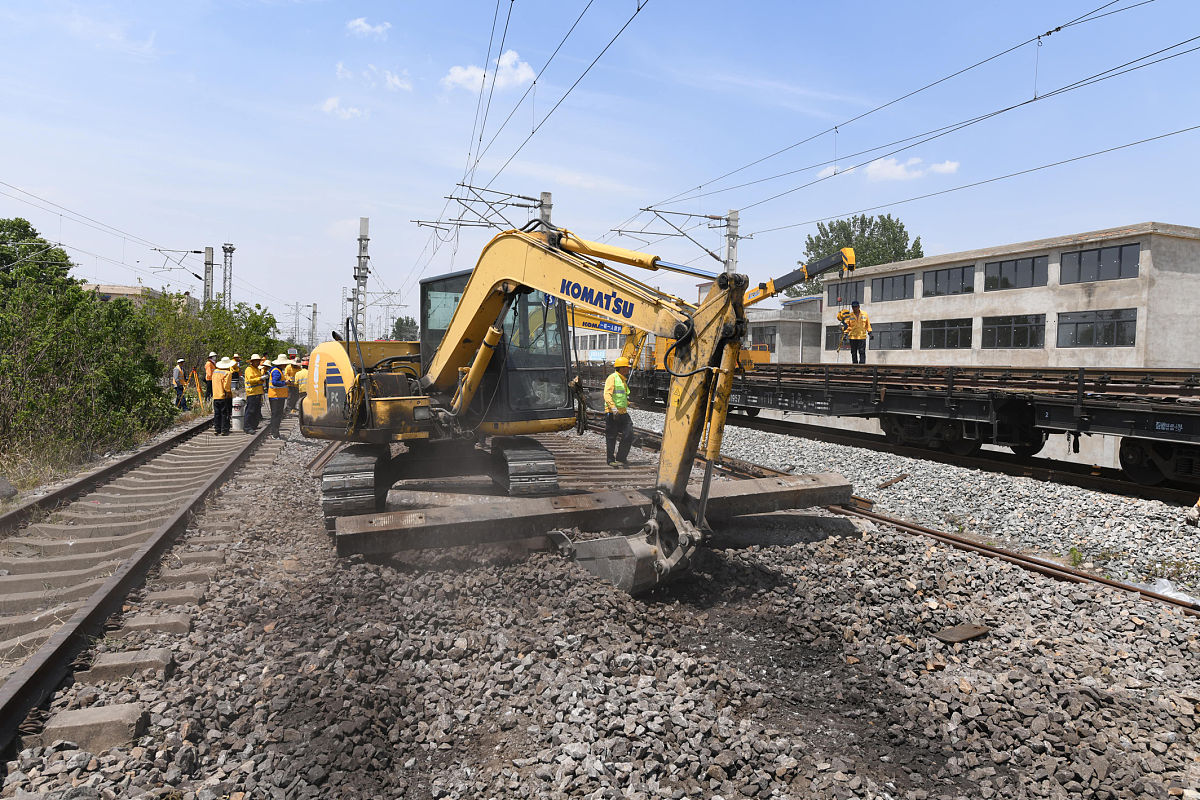 成都铁路学校招生条件：入学要求、专业设置及学习内容