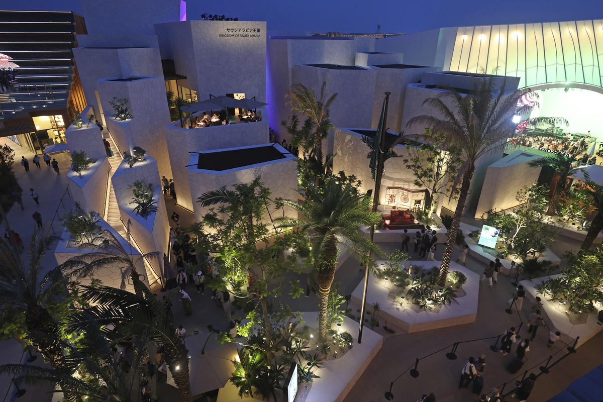 I like going to Las Vegas and staying in a nice resort and going out to eat and watching a show and the pools and shopping We will plan a date for it