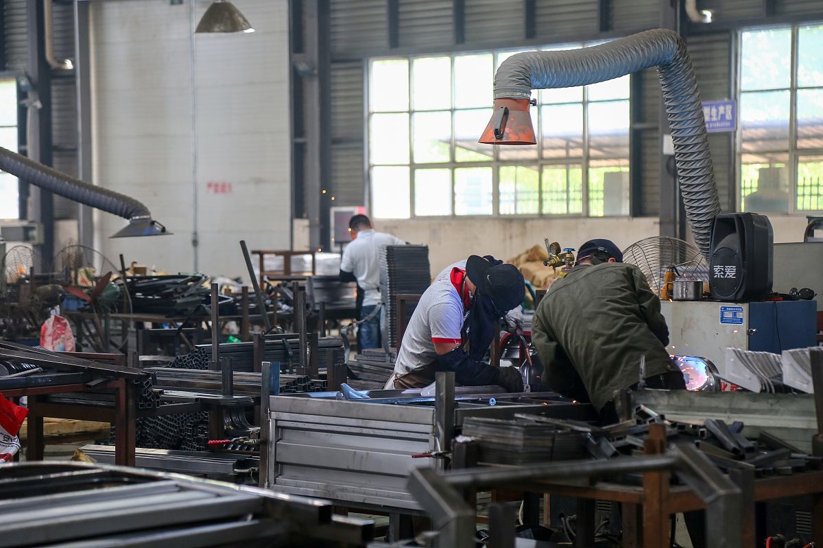 机械专业参观工厂学习锻造：工艺、设备、材料及技能提升