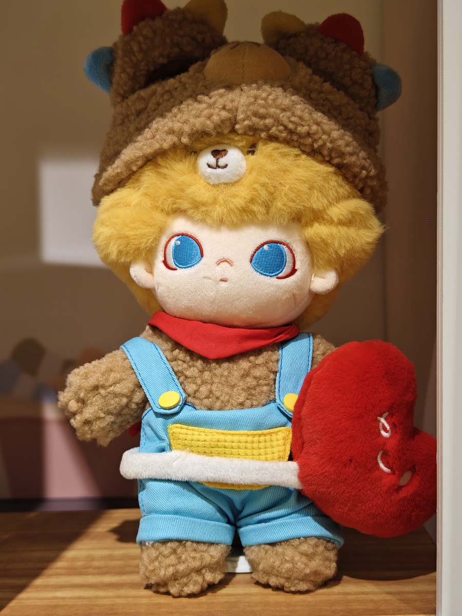 玩偶是什么？ - 人工制作的玩具人形