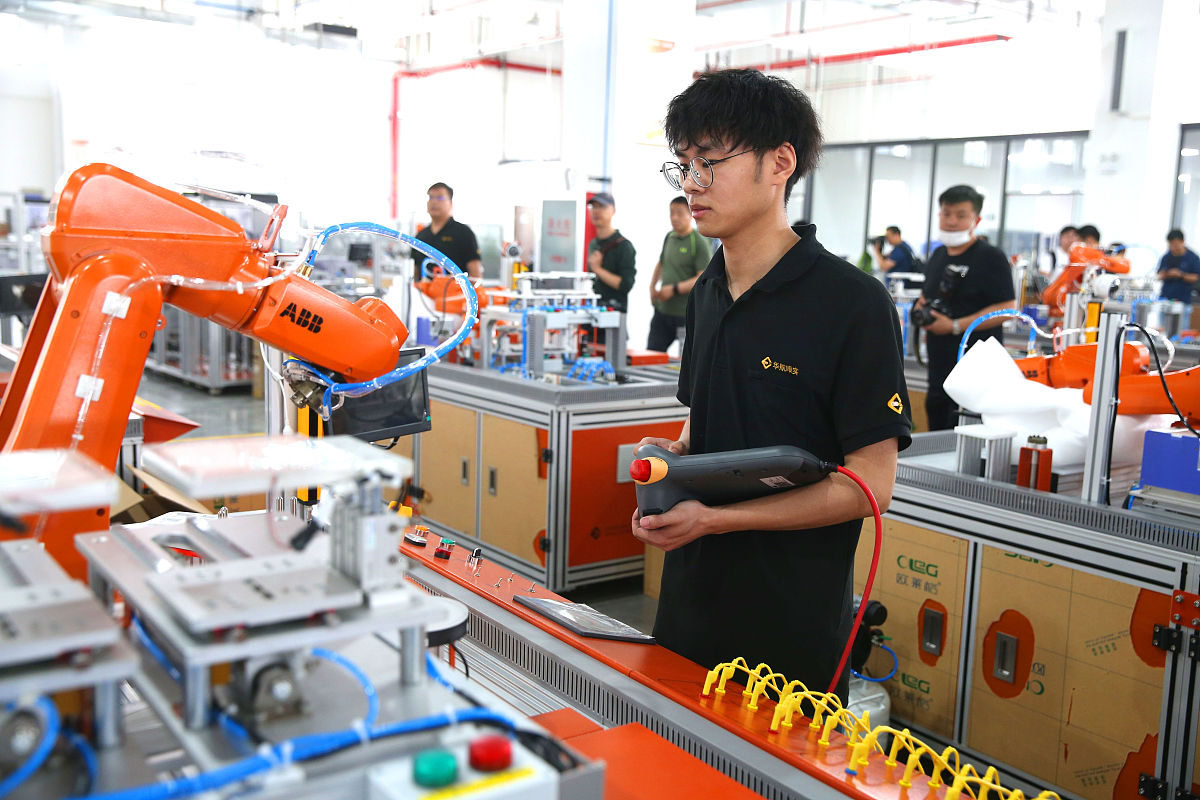 自动化专业应届生面试自我介绍