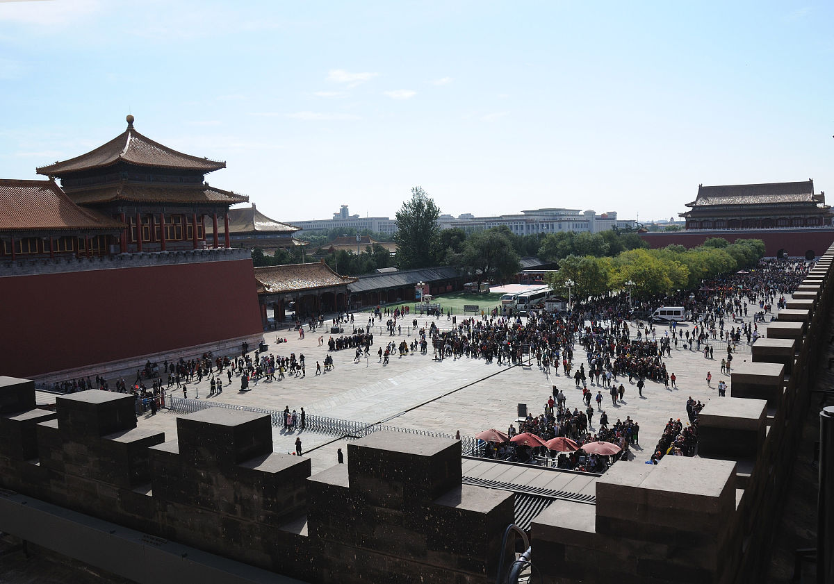 为什么新中国不将西安作为首都？