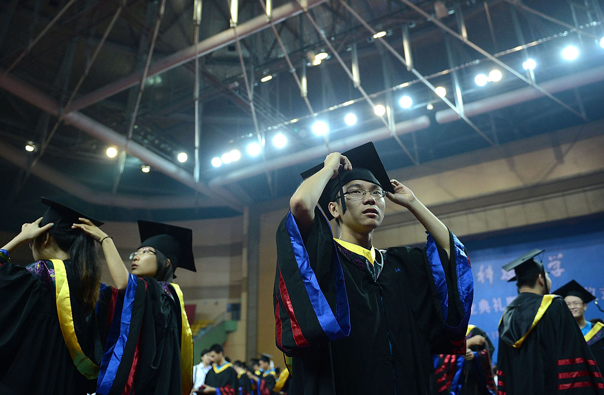 成都2021年护理学校毕业是什么学历？就业前景如何？