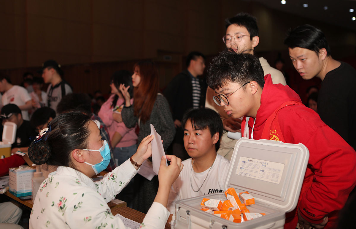 重庆卫生学校针灸推拿专业就业前景怎么样？课程设置介绍