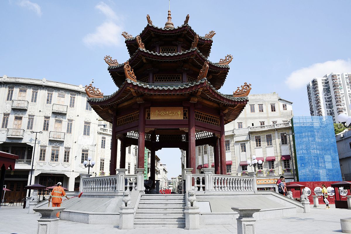 汕头卫生学校2020年招生简章 - 培养优秀的医学人才