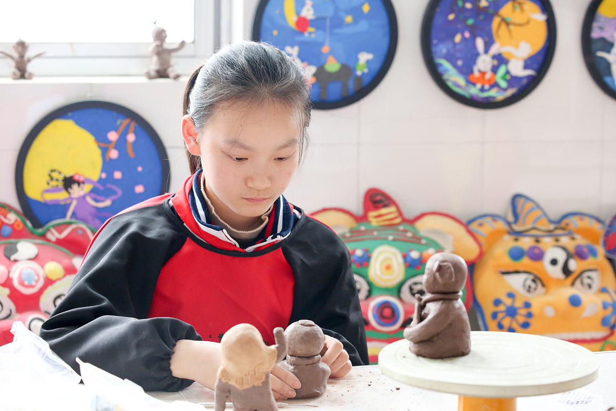 探秘自制橡皮泥主题活动：教师反思与总结