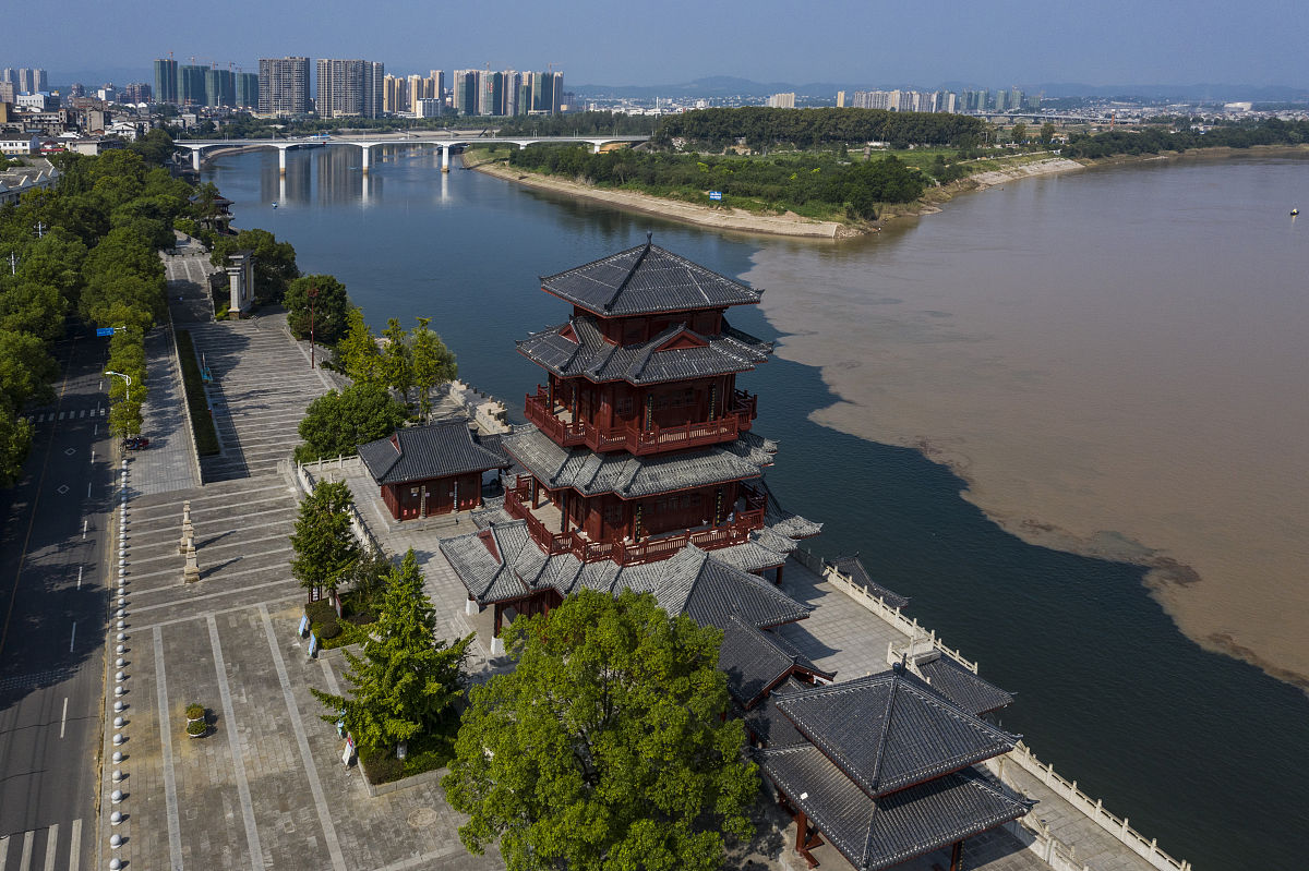 如需下载使用,请务必署名:曹礼达/视觉中国,谢谢!2019年8月21日,湖北